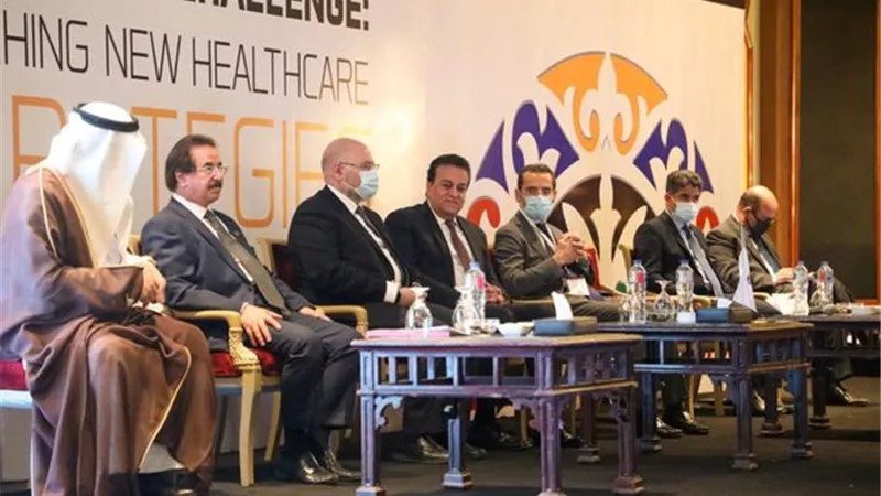 عبدالغفار يدعو للاستفادة من أزمة كورونا لتحقيق تكامل الرعاية الصحية بالدول العربية