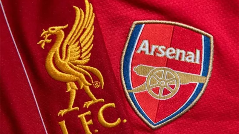 موعد مباراة ليفربول وآرسنال اليوم بالدوري الإنجليزي.. والقناة الناقلة