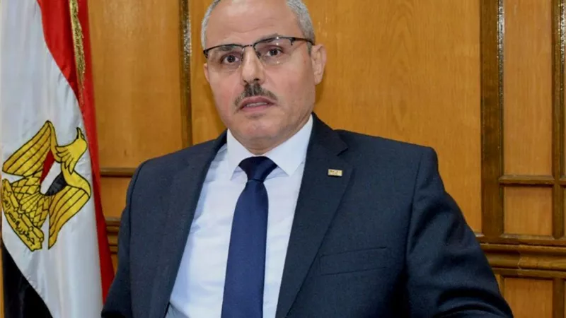 الأحد.. افتتاح معرض الكتاب الواحد و الثلاثين بجامعة القناة