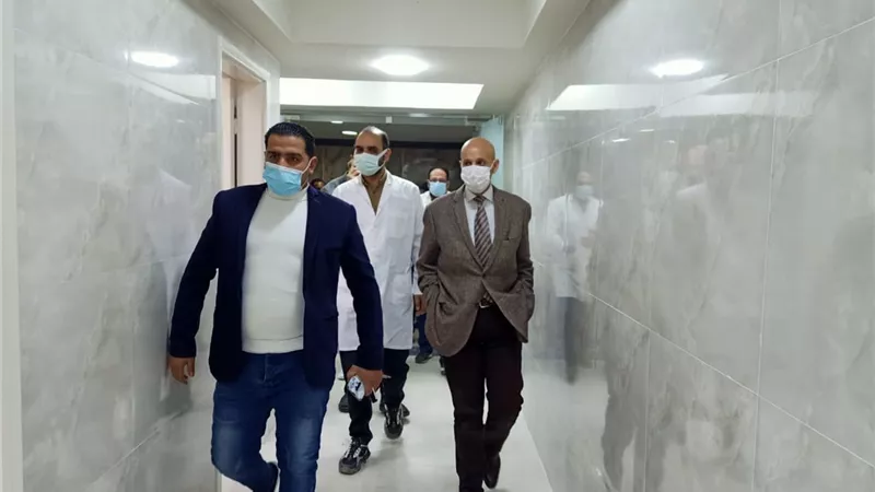 وكيل وزارة الصحة يتفقد الخدمات الطبية بمستشفي القنايات وأعمال التطوير بها