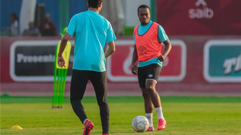 احمد شوبير يعلق على ظهور بيرسي تاو فى تدريبات الأهلى