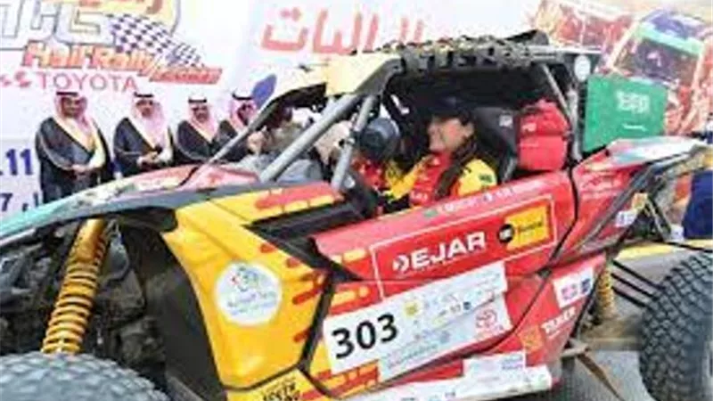 انطلاق أول سباق 