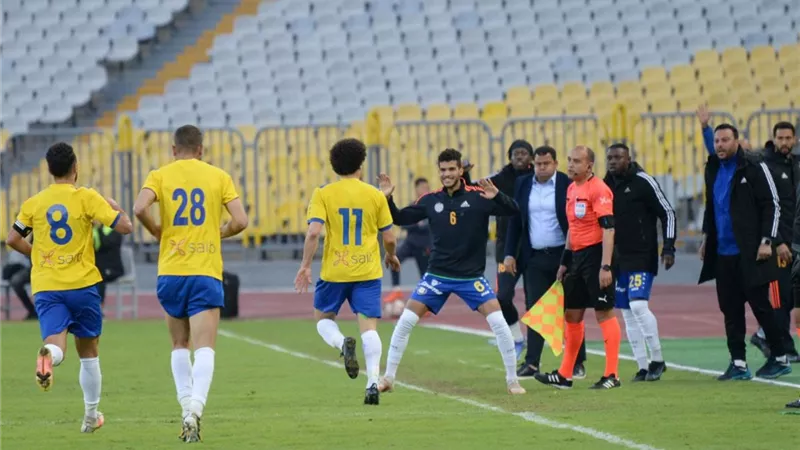 بعد الهزيمة أمام الإسماعيلى .. لاعبو الاتحاد السكندرى يدخلون فى نوبة بكاء