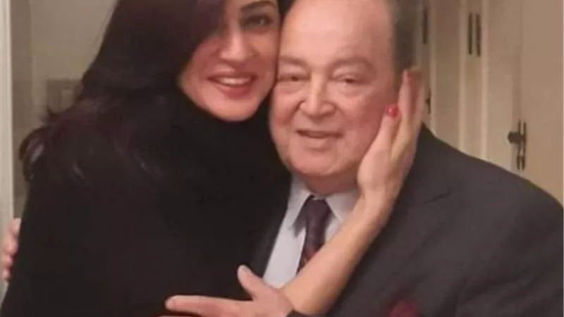 الفنانة وفاء صادق تظهر صورة والدها الراحل فى مسلسل 