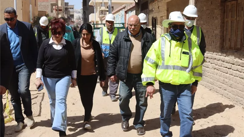 رئيس مياه أسيوط يستقبل وفد من الوكالة الأمريكية للتنمية الدولية