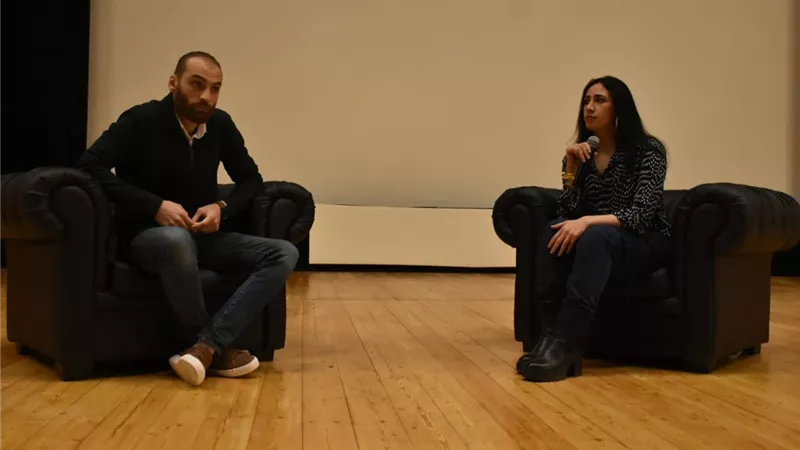 إشادة ببرنامج حتى لاننسى.. مخرج تايم لاين: حاولت توثيق عزلة كورونا