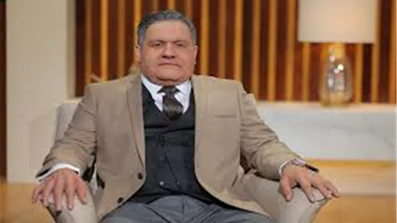 ادوارد مذيع راديو يرتكب العديد من الجرائم فى 