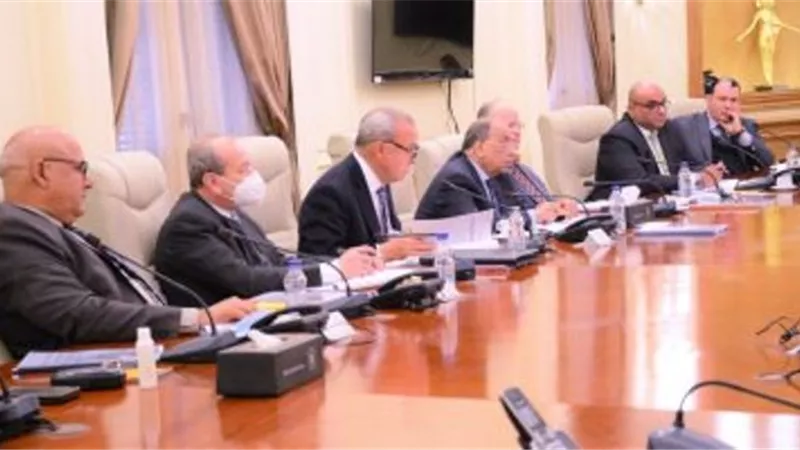 وزير التنمية المحلية يكشف موعد وتفاصيل الحركة السنوية لـ 130 قيادة بجميع المحافظات