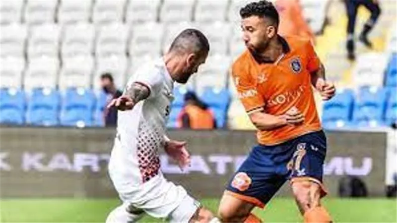 باشاك شهير يخسر بهدفين مقابل هدف فى الجولة 30 الدورى التركى