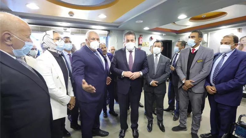مبادرة صحة الفم .. فريق طبي لتسجيل بيانات المريض اليكترونياً بمستشفيات الإحالة