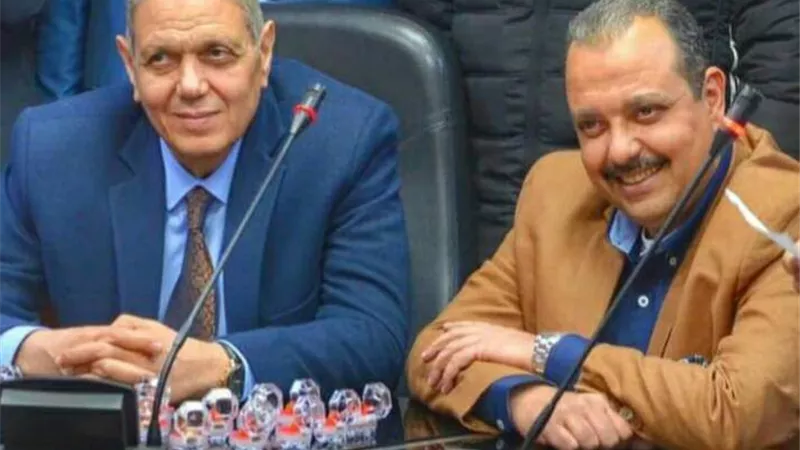 رحلتى عمرة و200 ريال منحة لعاملين مصابين بشركة شمال القاهرة لتوزيع الكهرباء