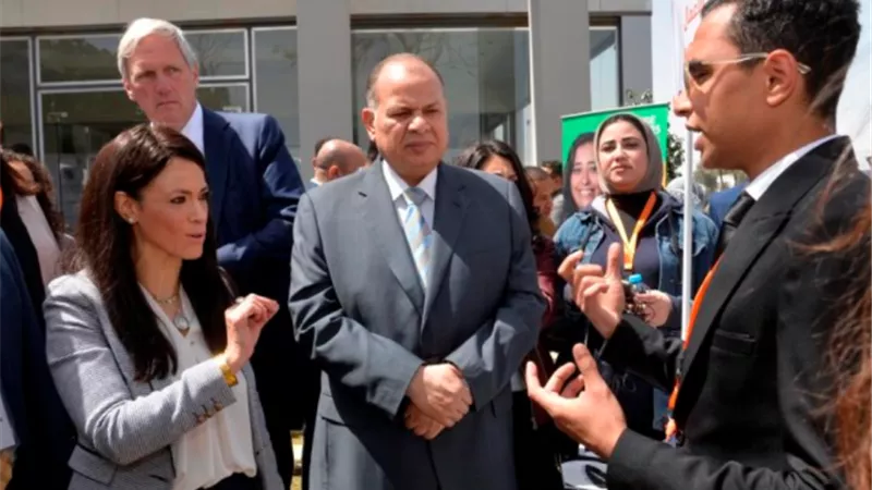 وزيرة التعاون الدولى ومحافظ أسيوط يطلقان الدورة الثالثة لبرنامج اورانج كورنرز بصعيد