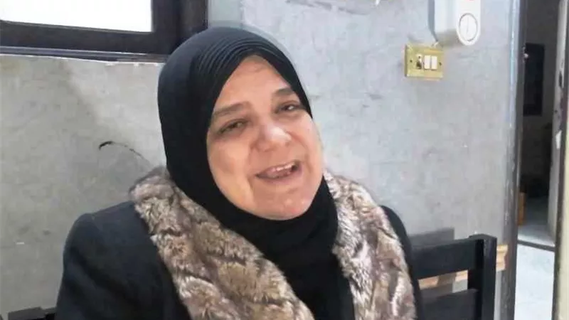 محافظ المنيا يهنئ الام المثالية على مستوى المحافظة