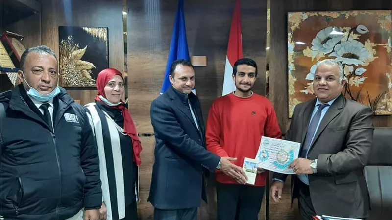 وكيل تعليم دمياط يكرم الفائزين في مسابقة القرآن الكريم والثقافة الإسلامية