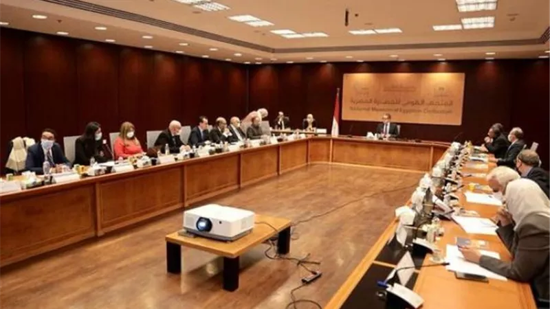 وزير السياحة والآثار يترأس اجتماع مجلس إدارة هيئة المتحف القومي للحضارة المصرية
