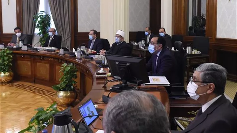 مدبولي: إعادة هيكلة الموازنة العامة للتعامل مع الأزمة العالمية والأولوية لبرامج الحماية الاجتماعية