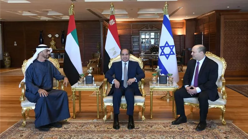 الرئيس السيسى يلتقى محمد بن زايد ورئيس وزراء إسرائيل