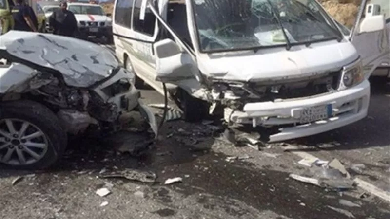 بالاسماء..إصابة 5 أشخاص في حادث انقلاب ميكروباص بالمنيا