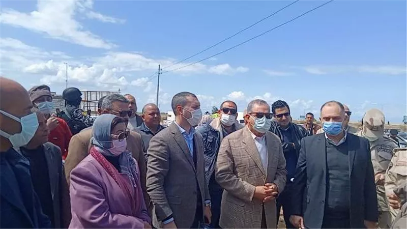 محافظ كفر الشيخ يتفقد مدرسة للتعليم الأساسي ونقطة إسعاف بتكلفة 13 مليون جنيه ضمن حياة كريمة