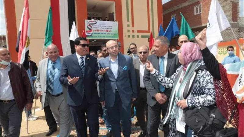 المحافظ يفتتح مشروعات بأكثر من 25 مليون جنيه فى بنى سويف.. بالصور