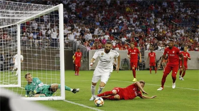 ريال مدريد يستعد لـ خرق دفاعات بايرن ميونخ بعد خسارة الكلاسيكو امام برشلونة