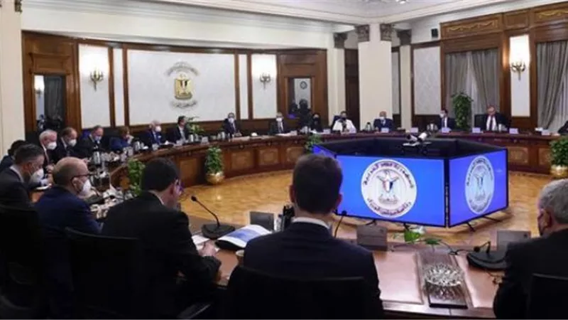رئيس الوزراء يستقبل ممثلي 16 شركة ألمانية لبحث مجالات الاستثمار في مصر