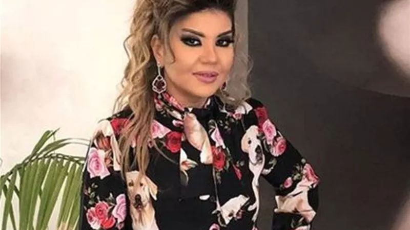 بوسي شلبى بتحتفل بعيد ميلادها.. فيديو