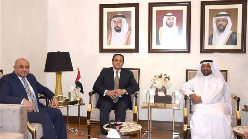 علاء عابد يلتقي عبد الله سلطان العويس رئيس مجلس إدارة غرفة الصناعه والتجارة بالشارقة