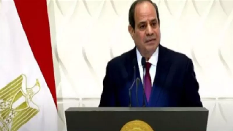 الرئيس السيسي: لا يجوز للمرأة أن تتعرض لأي عنف أيّ كان نوعه سواء في المنزل أو خارجه