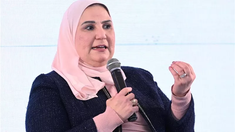 وزيرة التضامن : قدمنا ٦٨٠ منحة دراسية لطلاب الجامعات والدراسات العليا خلال عام واحد