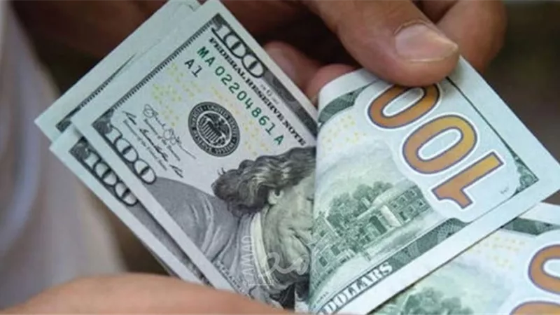 الدولار يواصل الانخفاض ويهبط دون مستوى 95 روبلا