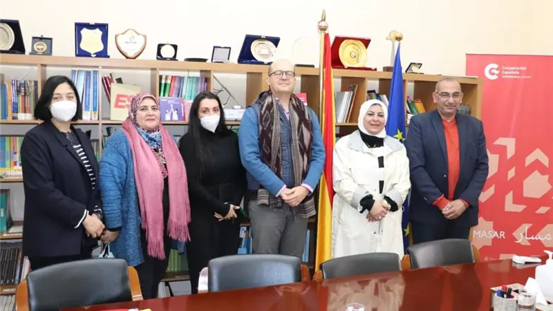 وزارة الشباب تبحث مع الوكالة الاسبانية AECID تنفيذ مبادرة 