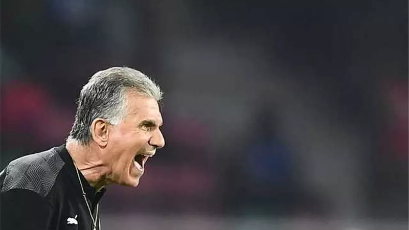 كيروش للجمهور : انتم اللاعب رقم 12 .. وارفعوا علم مصر فى نوافذكم