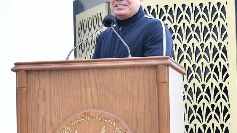 الرئيس السيسي: حجم النمو الذى شهدناه الخمسين عاما الماضية أكبر من طاقة وكتلة مساحة الأرض المتاحة