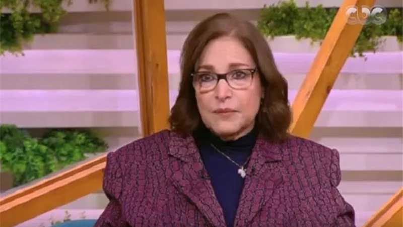 الفنانة نادية رشاد: الزواج مثل علاقة عمل.. وهذه أسباب انفصالي