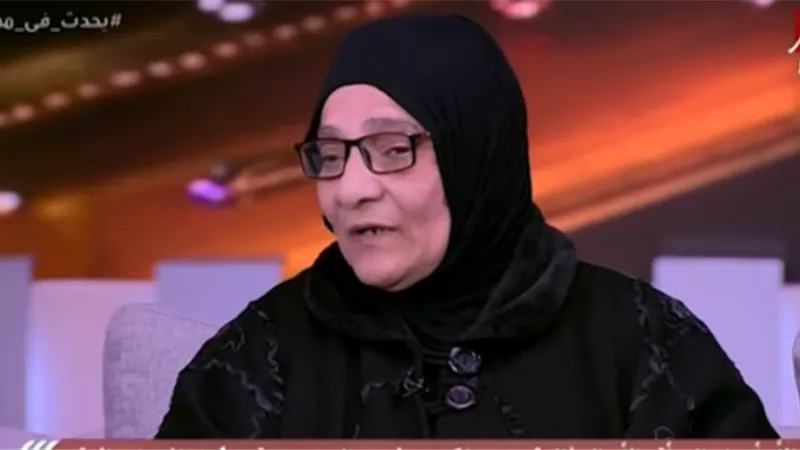 الأم المثالية لمحافظة سوهاج: حديثى مع الرئيس السيسى كان دعاء له.. فيديو