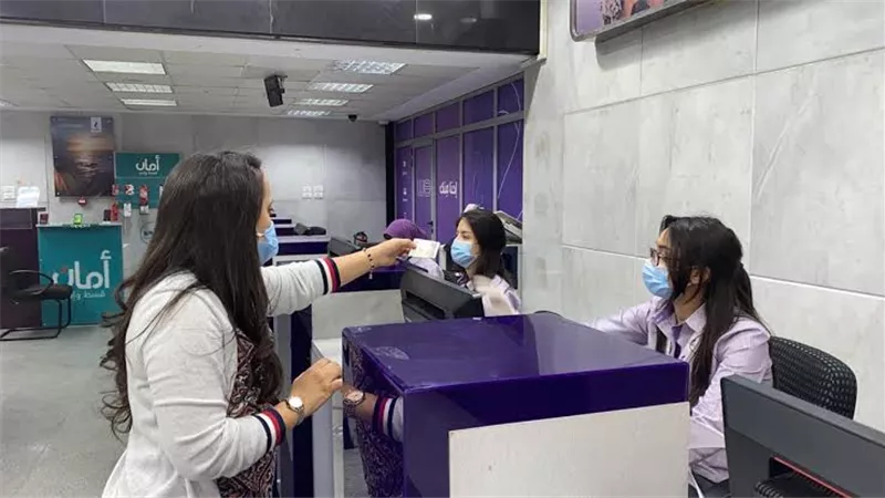 يتداول رواد مواقع التواصل الاجتماعي حاليا فيديو يبرز جهود العاملين في الشركة المصرية للاتصالات
