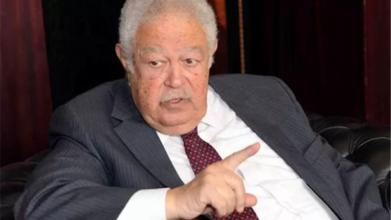 وزير العدل ناعيا نقيب المحامين رجائي عطيه : كان فقيها رفيعا وأديبًا متميزا