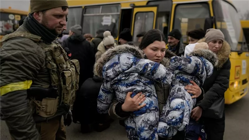 أوكرانيا: أكثر من 100 ألف شخص في حاجة للإجلاء من ماريوبول