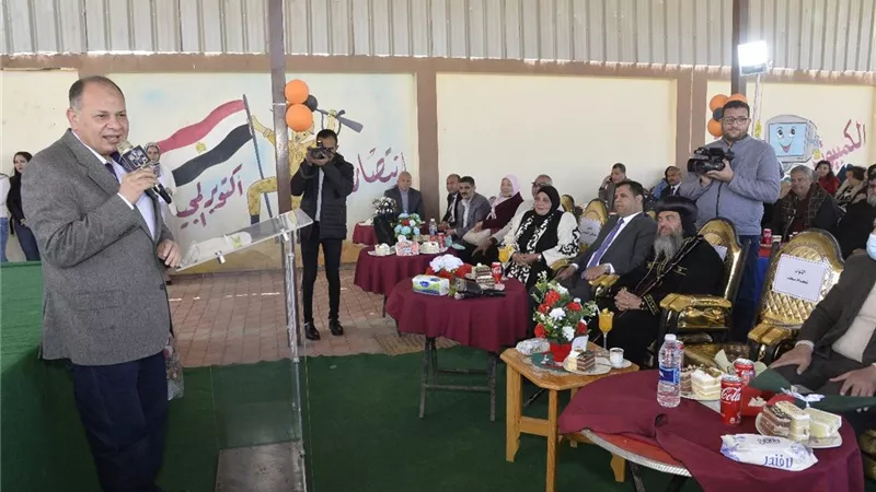 محافظ أسيوط يشهد احتفال مدرسة سانت ماري الخاصة بمنفلوط بعيد الأم وختام الأنشطة الطلابية