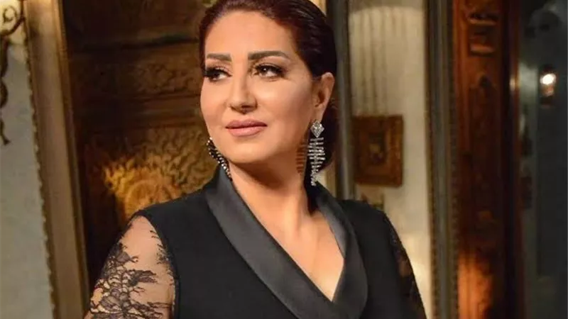 علم جيلا بأكمله أن يعلو الصوت فى الحق.. وفاء عامر تنعى رجائى عطية