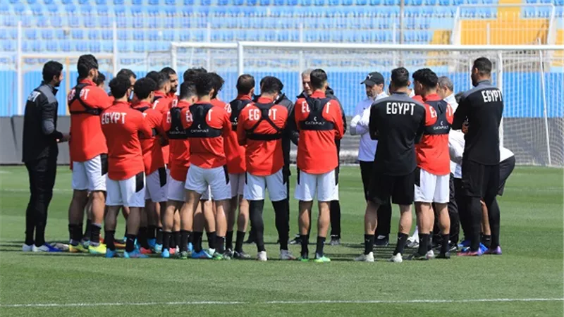 بالصور.. التدريب الجماعى لمنتخب مصر قبل السفر الى السنغال