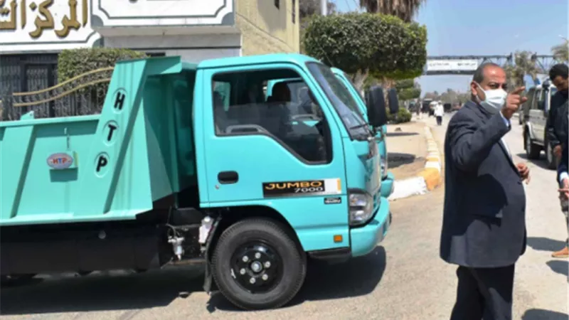 محافظ المنيا : تدعيم منظومة النظافة بمركز مطاى بالمعدات الحديثة