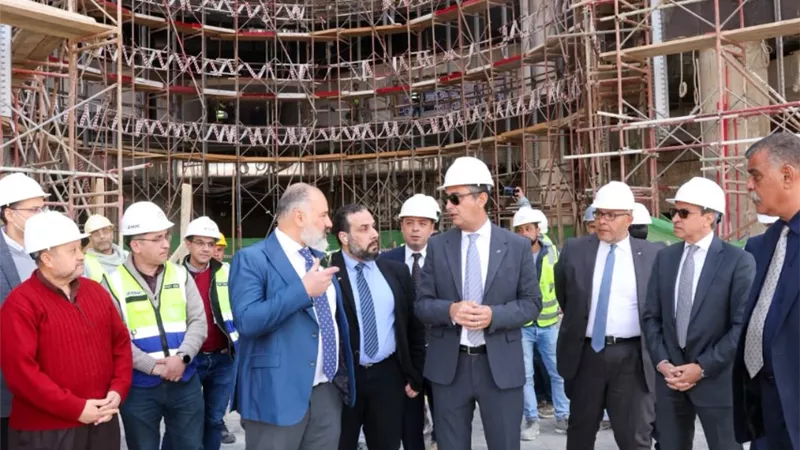 رئيس البريد يتابع معدلات تنفيذ مبني الهيئة بالعاصمة الادارية