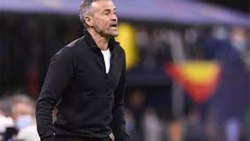 انريكى مدربا لعملاق الدورى الانجليزى قريبا