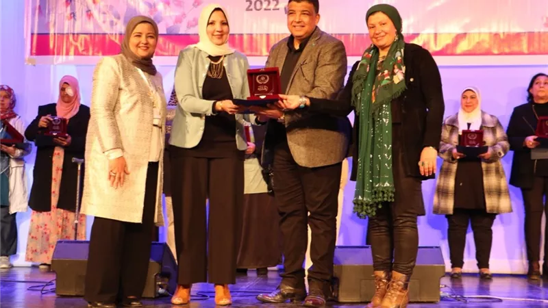 قصور الثقافة تكرم المرأة المصرية على مسرح الجمهورية