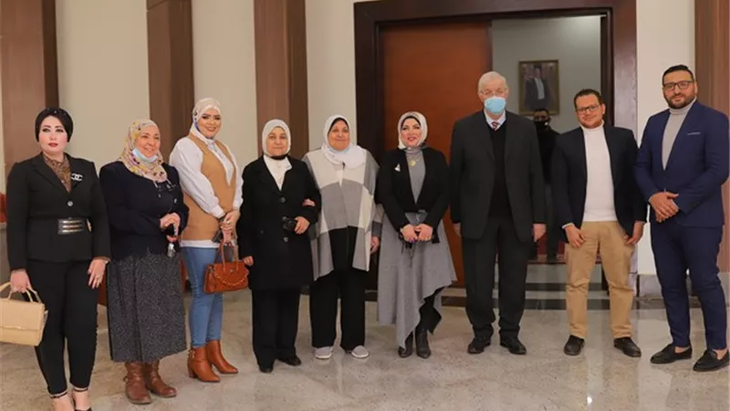 الجامعة المصرية الروسية تحتفل وتكرم أمهات الطلاب المثاليات فى 
