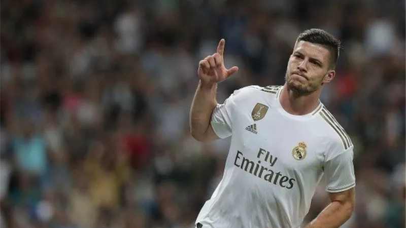 ميلان يغازل نجم ريال مدريد لضمه الصيف المقبل