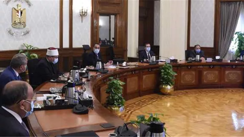 مدبولى: تجهيز أكثر من 400 نقطة لاستقبال الأقماح المحلية وصرف المستحقات المالية للمزارعين