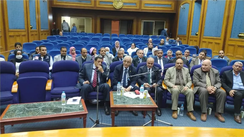 التعليم تعقد المؤتمر الأول لاتحاد طلاب مدارس الجمهورية